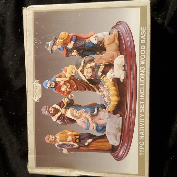 Vintage Nativity Figurines 11pc. Fantastic condition! - Picture 2 of 13